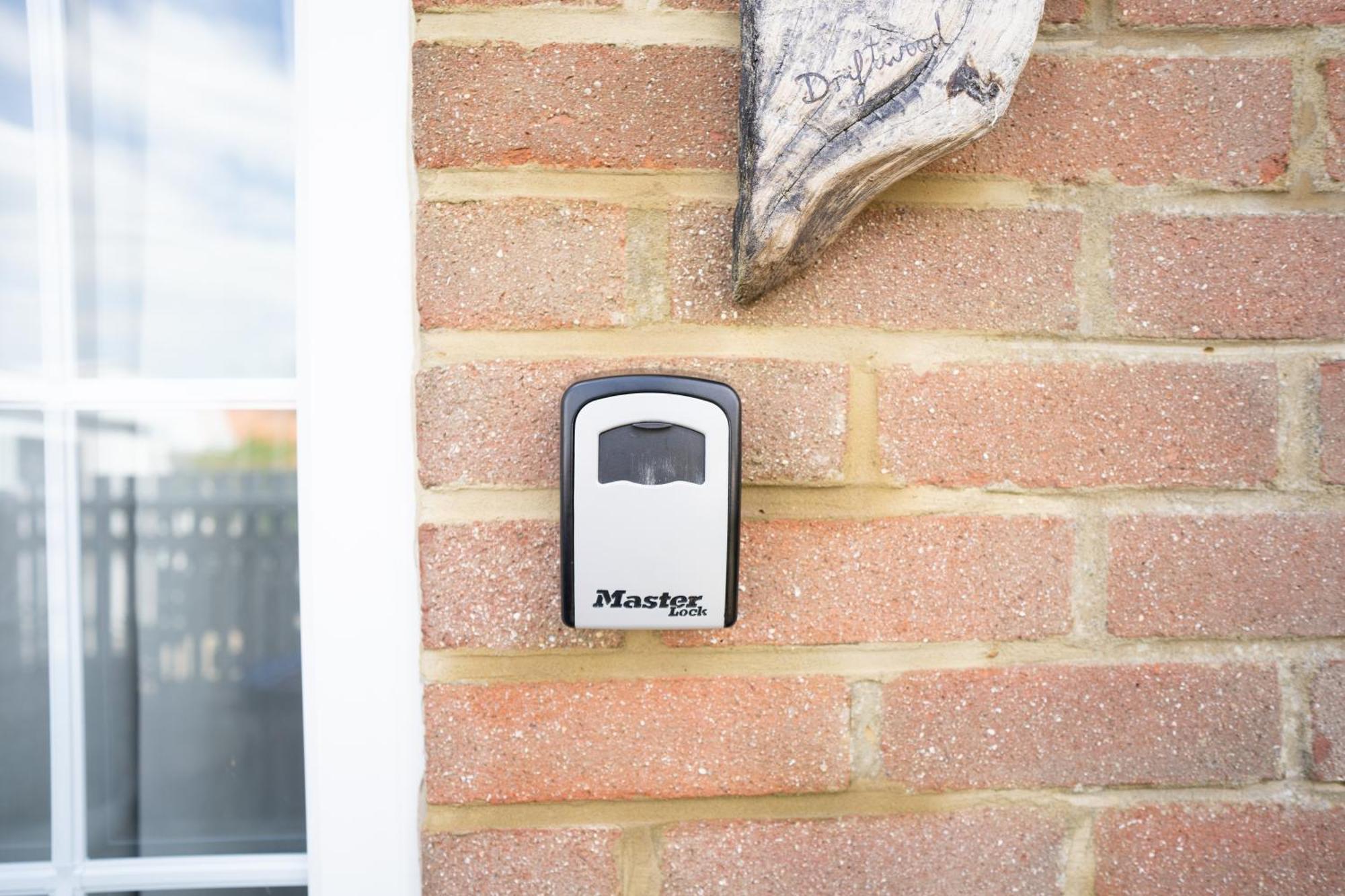 Apartamento Driftwood By The Sea Brighton Exterior foto